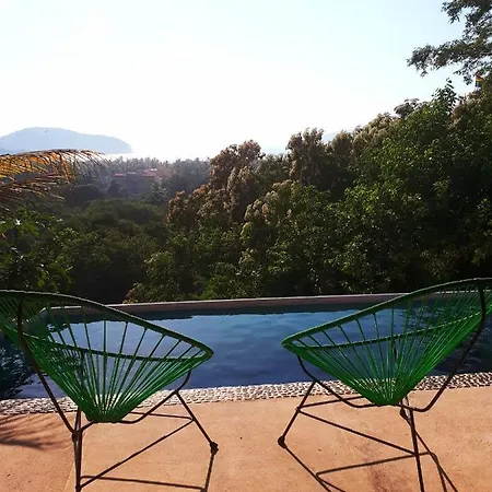 Casa Faro Zihuatanejo Hotel